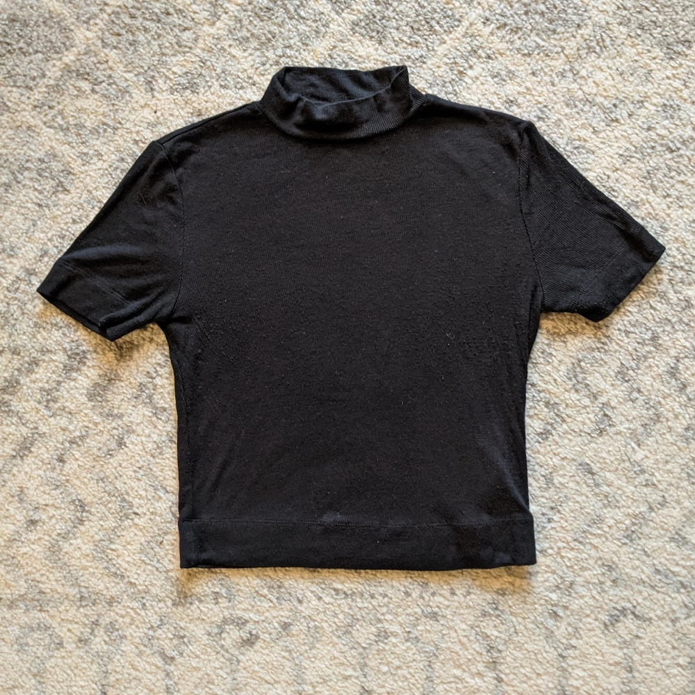 Babaton Mock-neck T-shirt